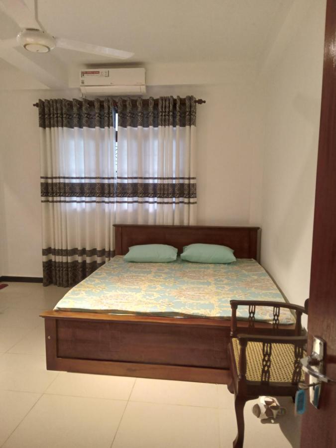 Sky Bloom Bed & Breakfast Homagama Екстериор снимка